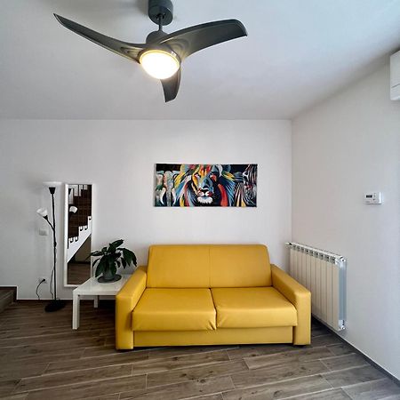 Platinum Apartment Arezzo Esterno foto